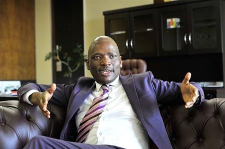 Trend Report: Photoshop fails, baby-mamma-drama and censorship