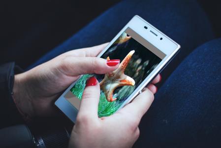 <i>Instagram</i> gets zooming function, looking at other improvements