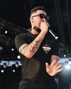 AKA seeks <i>SupaMega</i> fans for an experience money can't buy