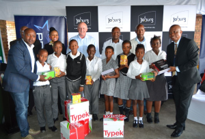 Primedia Outdoor celebrates an early Christmas at Skeen Primary School