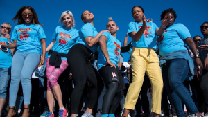 <i>Kfm 94.5</i> invites the people of Cape Town to the city's first dancing billboard