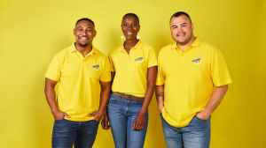 <i>Smile FM</i> refreshes show schedule in celebration of 10<sup>th</sup> birthday
