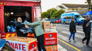 <i>Good Hope FM</i> and Community Chest launches 'Keep Cape Town Warm' campaign