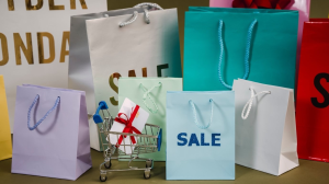 Black Friday versus Cyber Monday: Which takes the lead in terms of online sales?