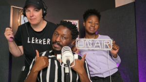Roundly Podcast Studio Spotlights its Flagship Show <i>Leading Edge With Scent</i>