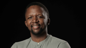 Loud, Quiet, or Contextual? What European and African Consumer Behaviour Reveals About Status, History and Power