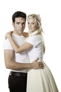 South African cast announced for Grease