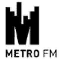 Metro FM's Robert Marawa scoops award