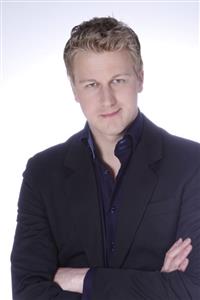 Behind the scenes with Gareth Cliff