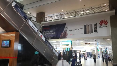 Huawei chooses Airport Ads<sup>®</sup> to reach upper end market