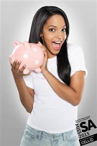 Miss SA cracks open her piggy bank to help others